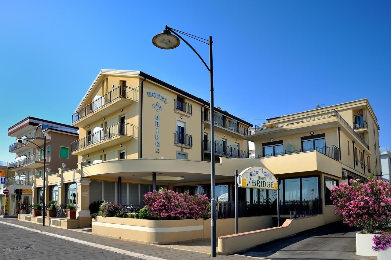 Hotel Bridge Bellaria-Igea Marina Luaran gambar