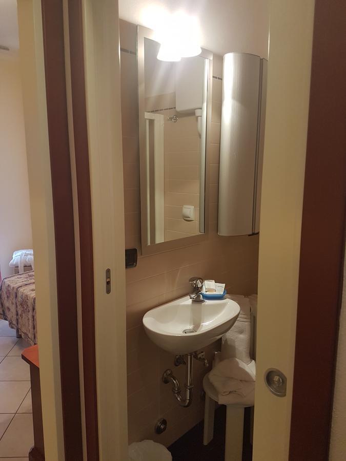 Hotel Bridge Bellaria-Igea Marina Luaran gambar